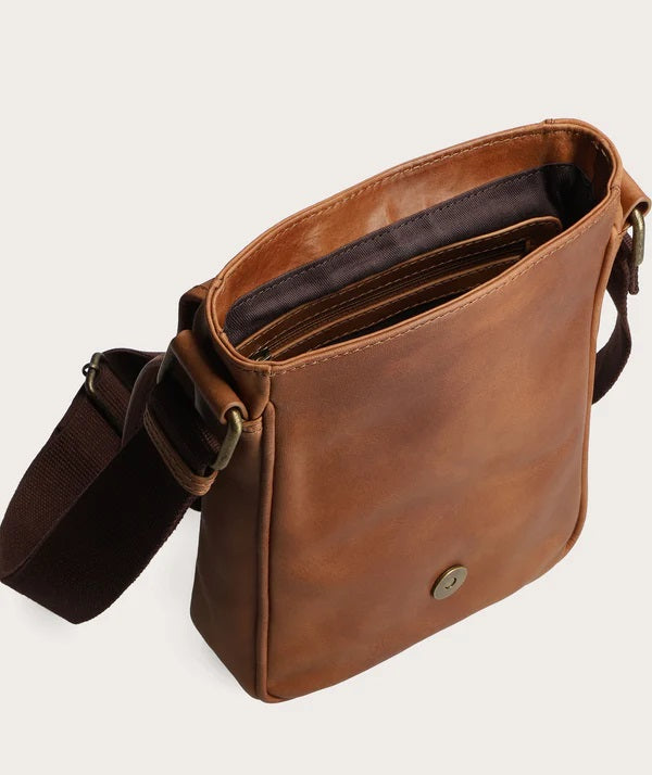 Premium Leather Utility Bag - Pecan | MrchLabel